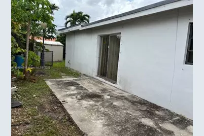 8750 SW 42nd Ter, Miami, FL 33165 - Photo 24