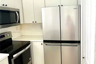 4316 NW 113th Ct, Doral, FL 33178 - Photo 4