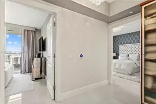 6000 Island Blvd, Aventura, FL 33160 - Photo 20