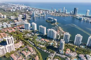 6000 Island Blvd, Aventura, FL 33160 - Photo 40