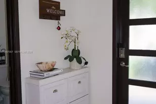 15930 NW 91st Ct, Miami Lakes, FL 33018 - Photo 4