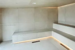 159 NE 6th St, Miami, FL 33132 - Photo 58