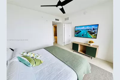 159 NE 6th St #4314, Miami, FL 33132 - Photo 16