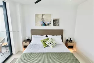 159 NE 6th St, Miami, FL 33132 - Photo 14