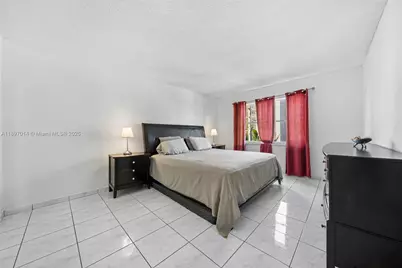 401 Golden Isles Dr #304, Hallandale Beach, FL 33009 - Photo 18
