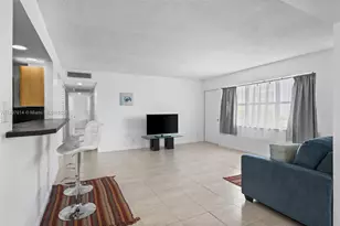 401 Golden Isles Dr, Hallandale Beach, FL 33009 - Photo 8