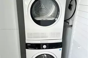 8600 SW 67th Ave, Pinecrest, FL 33156 - Photo 6