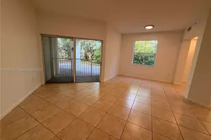 11605 NW 89th St, Doral, FL 33178 - Photo 16