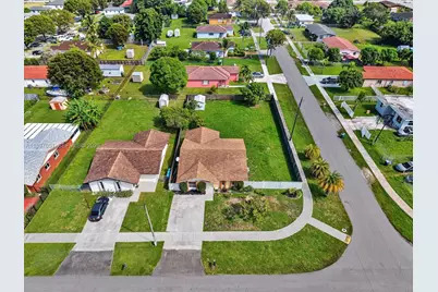 17995 SW 105th Ave, Miami, FL 33157 - Photo 14