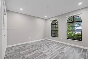 4490 SW 105 Ave, Davie, FL 33328 - Photo 32