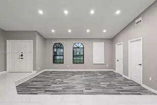 4490 SW 105 Ave, Davie, FL 33328 - Photo 8