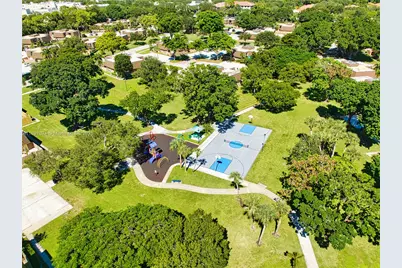 1419 14th Ct, Palm Beach Gardens, FL 33410 - Photo 36