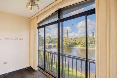 3760 Inverrary Dr #3D, Lauderhill, FL 33319 - Photo 12