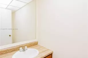 3760 Inverrary Dr, Lauderhill, FL 33319 - Photo 4