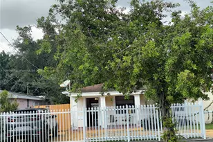 6261 SW 6th St, Miami, FL 33144 - Photo 2