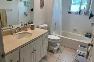 2000 N Bayshore Dr, Miami, FL 33137 - Photo 10