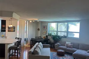 2000 N Bayshore Dr, Miami, FL 33137 - Photo 2
