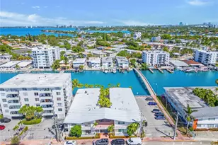 8040 Tatum Waterway Dr, Miami Beach, FL 33141 - Photo 1