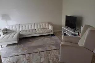 8040 Tatum Waterway Dr, Miami Beach, FL 33141 - Photo 8