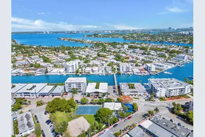 8040 Tatum Waterway Dr #7, Miami Beach, FL 33141 - Photo 22