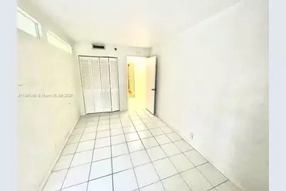 4000 Towerside Te #305, Miami, FL 33138 - Photo 20