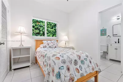 9800 NE 13th Ave, Miami Shores, FL 33138 - Photo 26