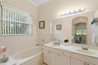 21551 SW 187th Ave, Miami, FL 33187 - Photo 14