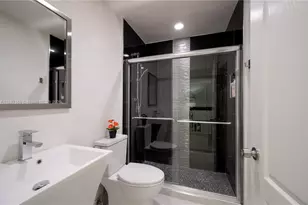 15863 SW 71st St, Miami, FL 33193 - Photo 30