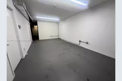 10431 NW 28th St #E106, Doral, FL 33172 - Photo 12