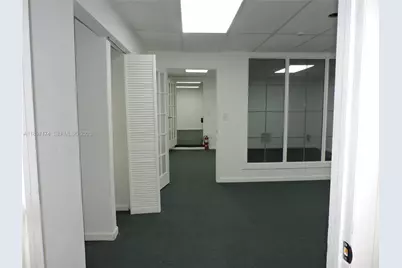 10431 NW 28th St #E106, Doral, FL 33172 - Photo 30