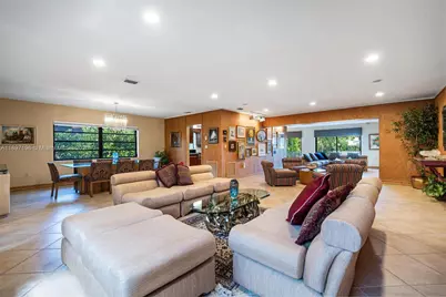 1855 Daytonia Rd, Miami Beach, FL 33141 - Photo 14