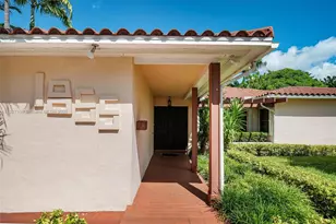 1855 Daytonia Rd, Miami Beach, FL 33141 - Photo 8