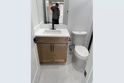 190 Seville H #H, Delray Beach, FL 33446 - Photo 8