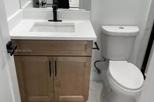 190 Seville H, Delray Beach, FL 33446 - Photo 8