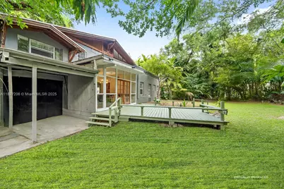 752 NW 7th St Rd, Miami, FL 33136 - Photo 22
