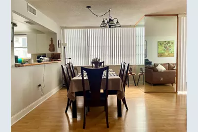 2750 NE 183rd St #2308, Aventura, FL 33160 - Photo 4