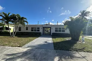 1956 Lincoln St, Hollywood, FL 33020 - Photo 2