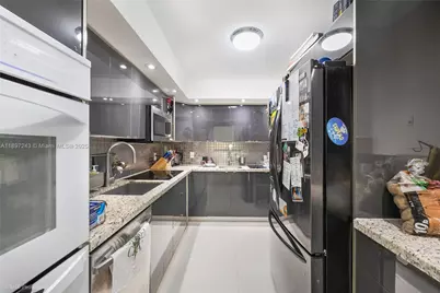 1001 91st St #303, Bay Harbor Islands, FL 33154 - Photo 4