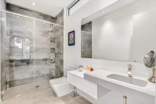 201 Palm Ave, Miami Beach, FL 33139 - Photo 20