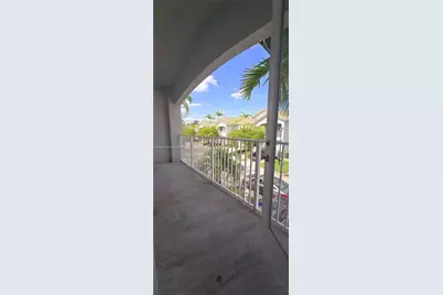 3020 Laurel Ridge Cir, Riviera Beach, FL 33404 - Photo 8