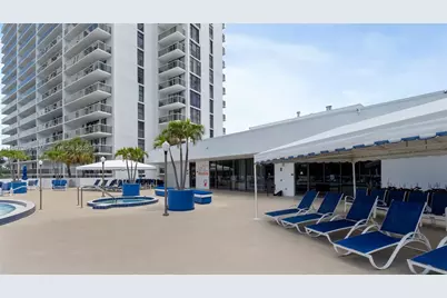 3701 N Country Club Dr #606, Aventura, FL 33180 - Photo 32