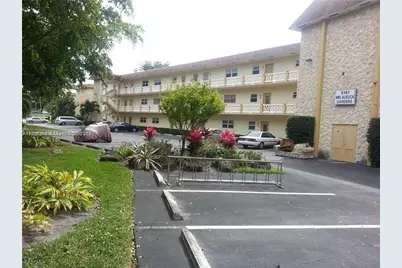 5141 W Oakland Park Blvd #208, Lauderdale Lakes, FL 33313 - Photo 16