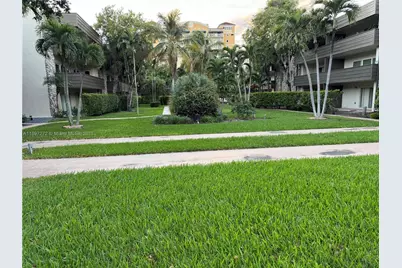 8315 SW 72nd Ave #101B, Miami, FL 33143 - Photo 16