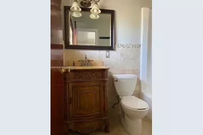 5174 NE 6th Ave #529, Oakland Park, FL 33334 - Photo 6