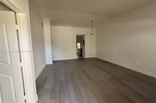 18942 NW 86th Ct, Hialeah, FL 33015 - Photo 1