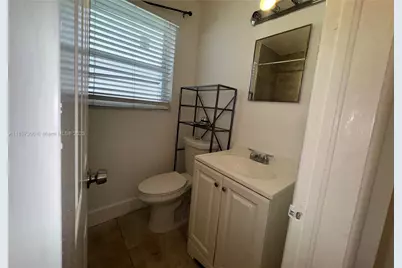 2305 Monroe St #6, Hollywood, FL 33020 - Photo 8