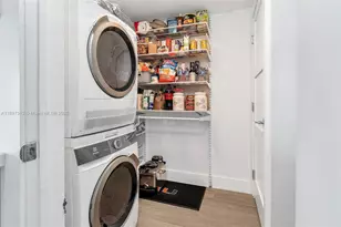 9066 SW 73rd Ct, Miami, FL 33156 - Photo 10