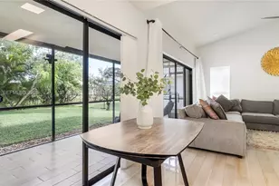 7101 NW 40th St, Coral Springs, FL 33065 - Photo 14