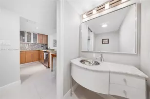 1717 N Bayshore Dr, Miami, FL 33132 - Photo 16