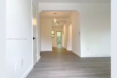 1544 Michigan Ave #2, Miami Beach, FL 33139 - Photo 1